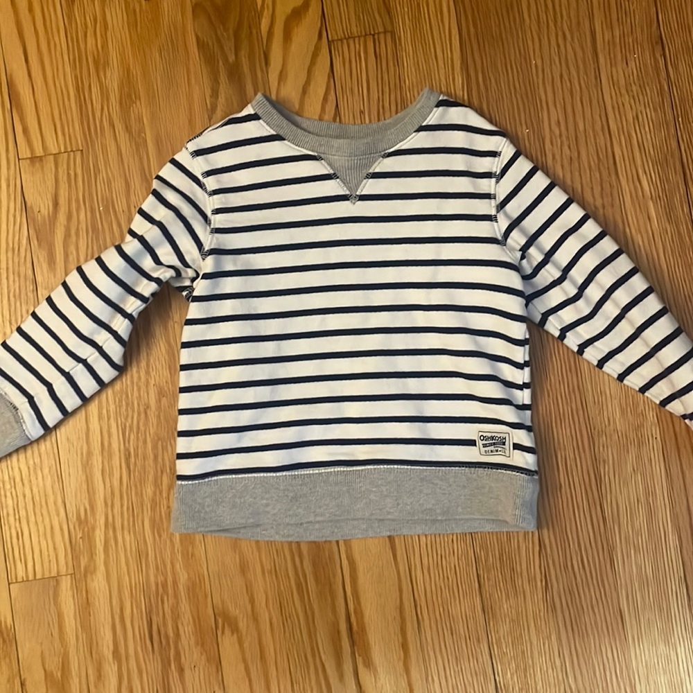 Oshkosh B’gosh The Genuine Article Blue Strip Sweatshirt Size 4T
